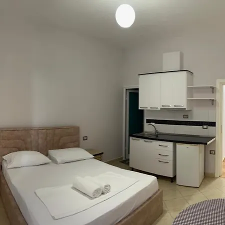 Flowers Pensjonat Wlora